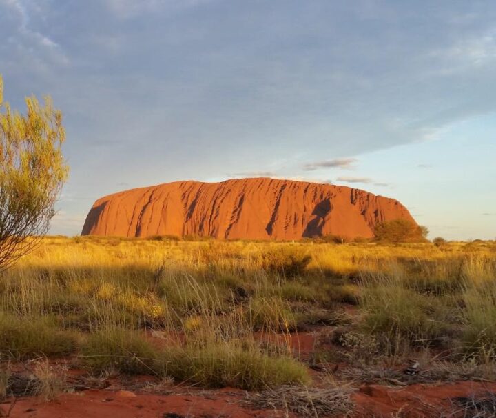 Ayers Rock, Uluru, central Australia, red heart, red centre, Northern Territory